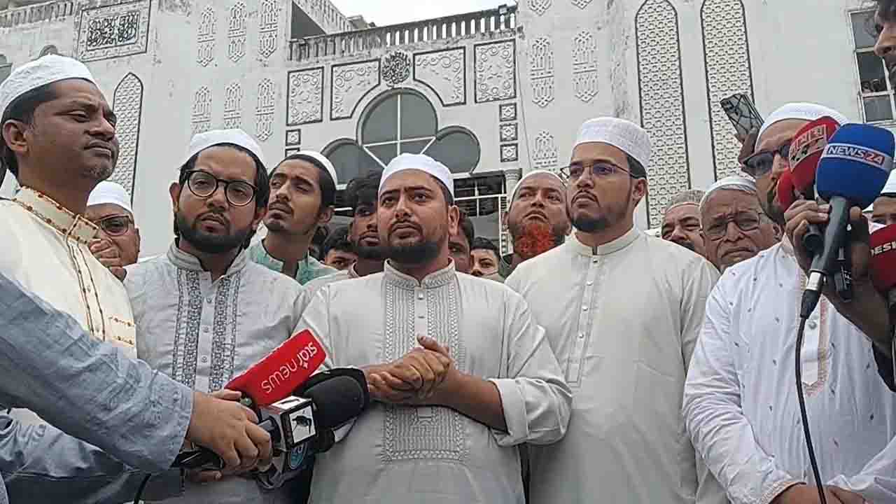 দেশবাসীকে ঈদুল ফিতরের শুভেচ্ছা জানালেন নাহিদ ইসলাম