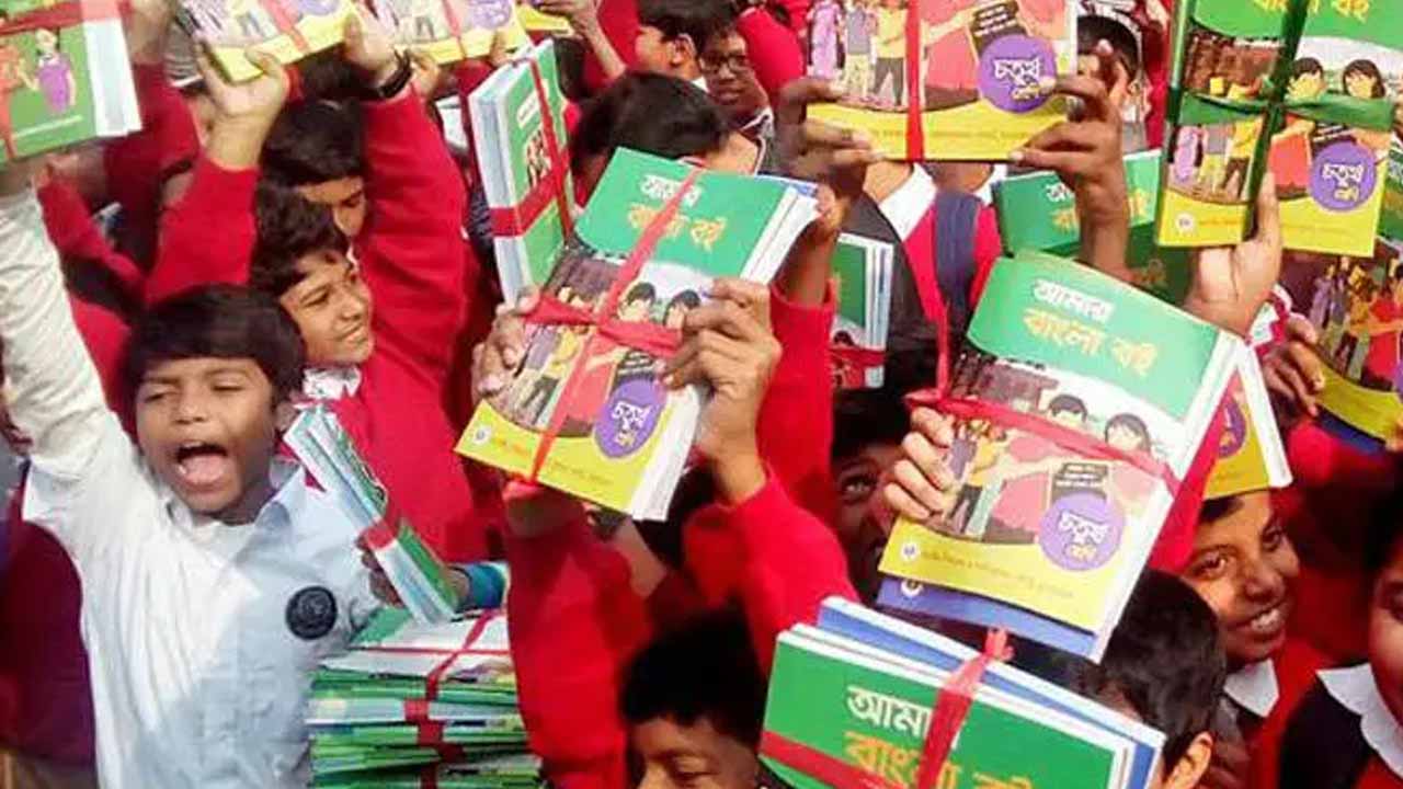 ১ জানুয়ারি বই পাচ্ছে না মাধ্যমিকের কোটির বেশি শিক্ষার্থী