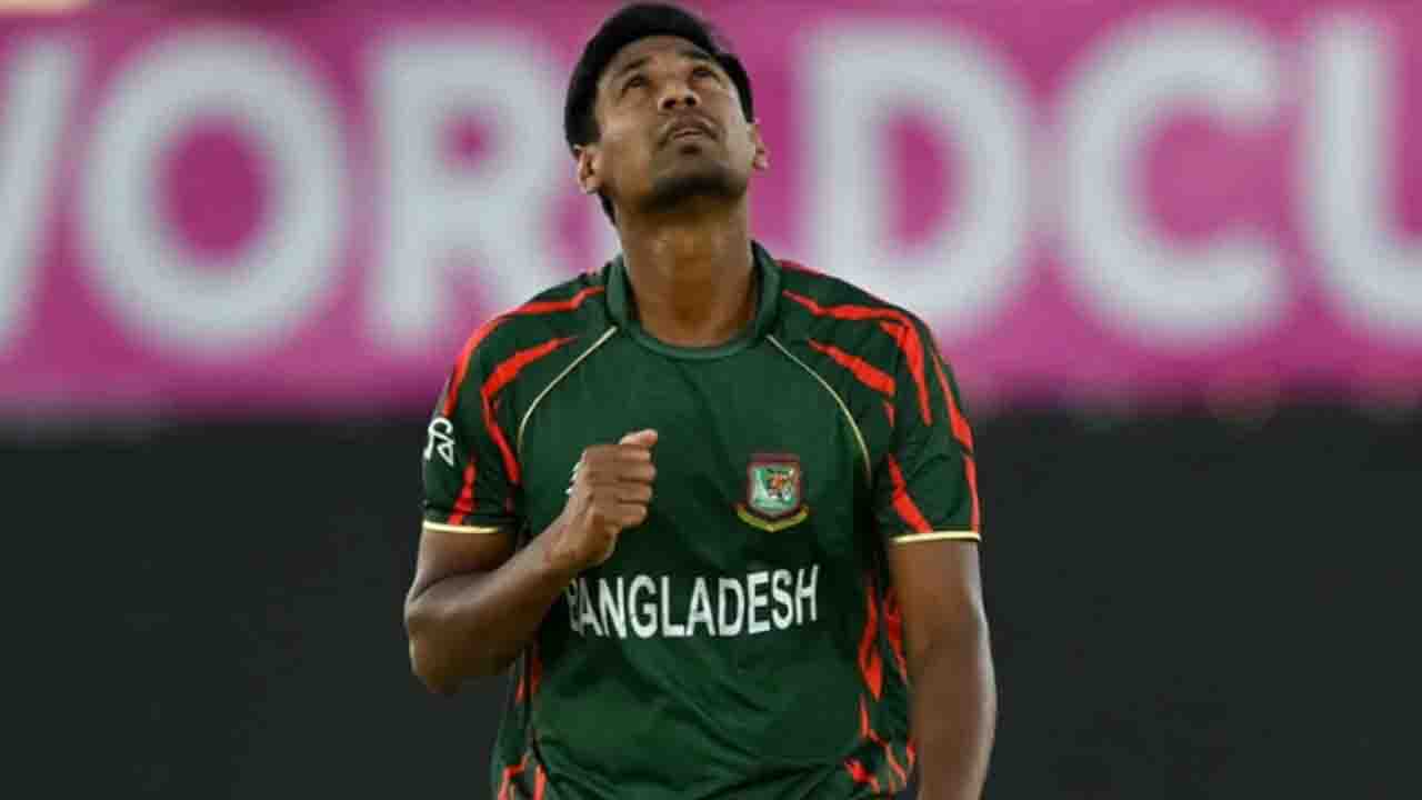 ১২ কোটিতে আইপিএলে দল পেয়ে যে বার্তা দিলেন মুস্তাফিজ