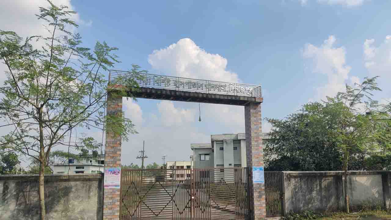 খানসামায় ১৬ কোটি টাকার হাসপাতাল চার বছরেও চালু হয়নি