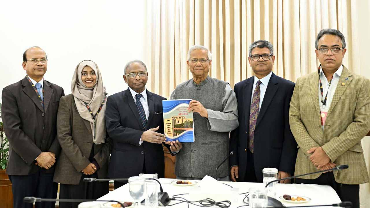 নির্বাচন ডাকাতি আর কখনও না ঘটতে পারে সেই ব্যবস্থা করতে হবে: প্রধান উপদেষ্টা