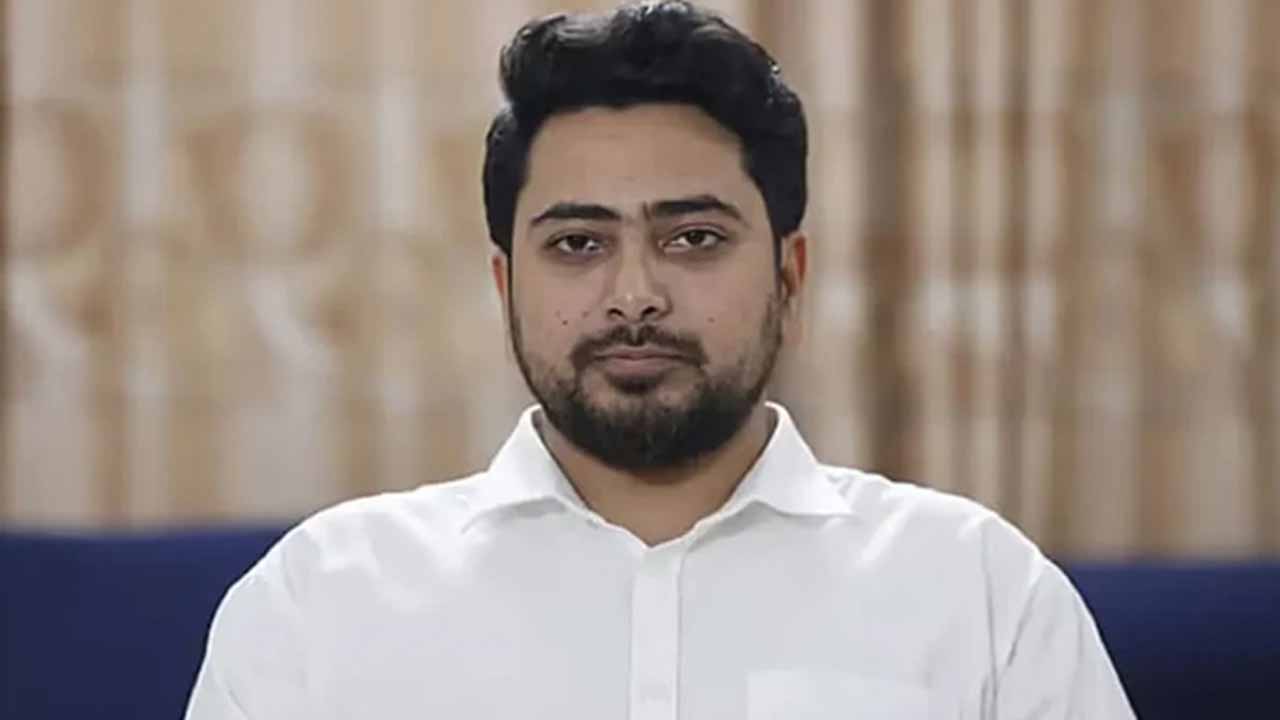 ১০ দলীয় জোট বিপুল ভোটে জয়ী হয়ে সরকার গঠন করবে: নাহিদ ইসলাম