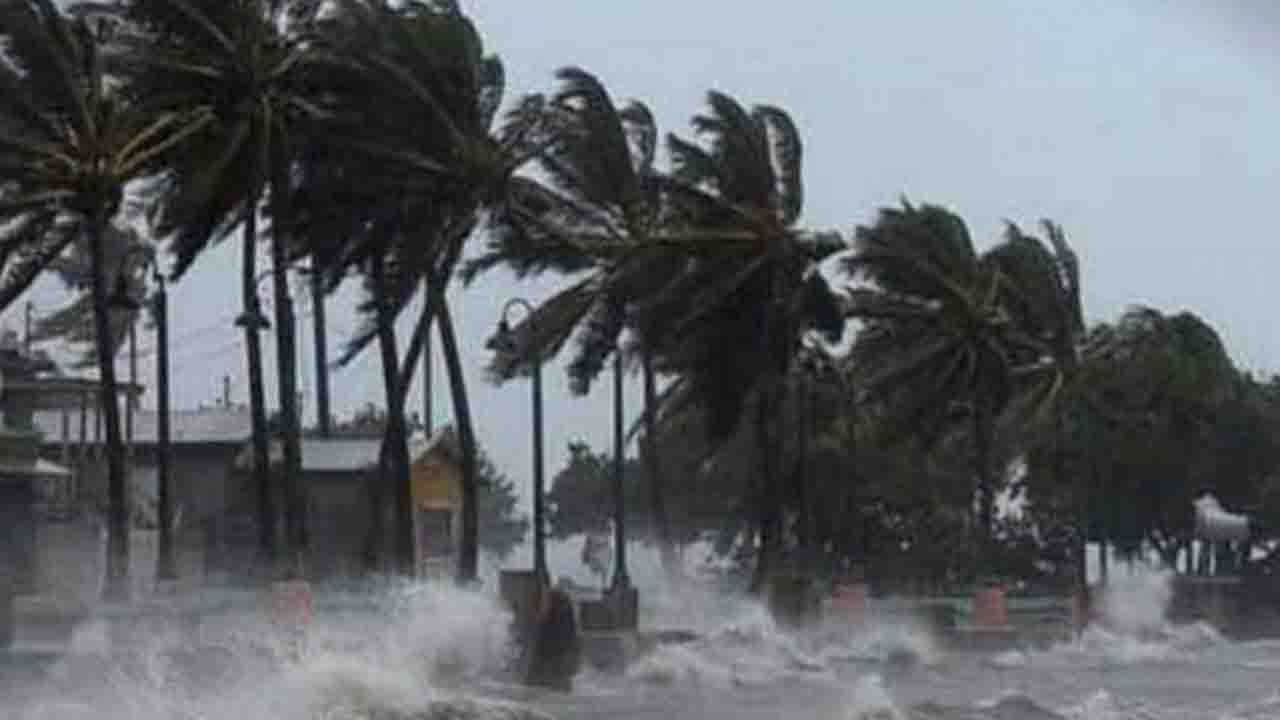 দেশের ৬ জেলায় আজ বৃষ্টির সঙ্গে প্রবল ঝড়ের আশঙ্কা