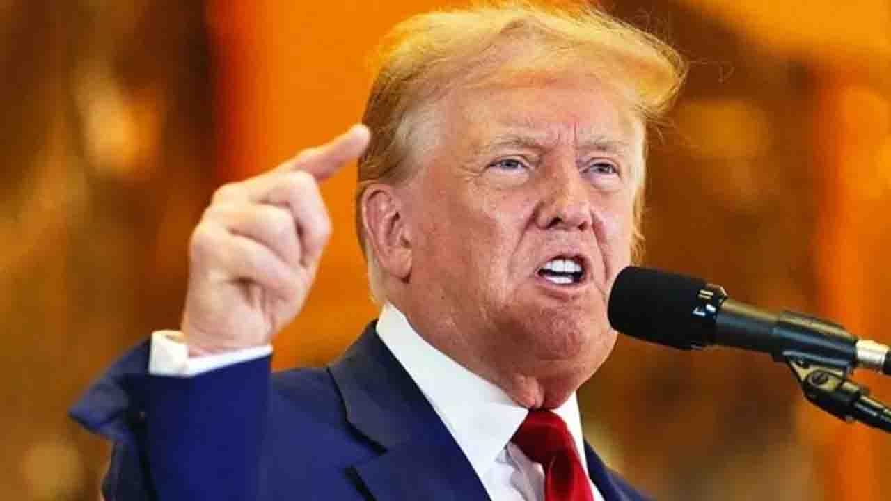 ইরানে আরও কঠোর হামলার হুঁশিয়ারি দিলেন ডোনাল্ড ট্রাম্প