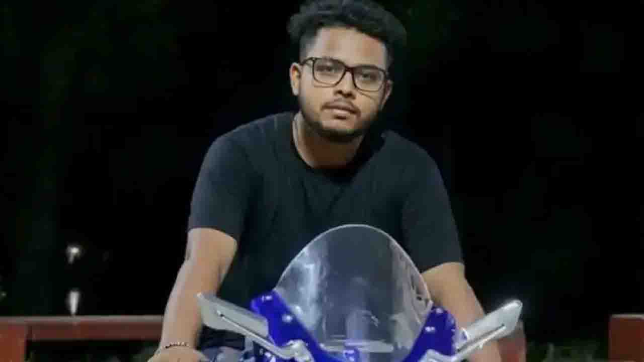 স্ত্রী ও সন্তানকে হত্যার পর যুবকের আত্মহত্যা