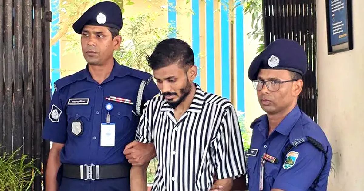 বিদেশি রিভলবারসহ কাজীপুরে নাসিম নামে এক যুবক গ্রেপ্তার