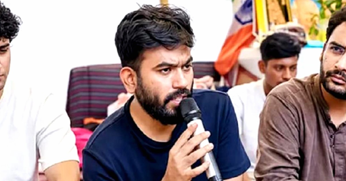 আন্দোলন থামবে না সাফ জানালেন মুক্তি পাওয়া ককরোচ পার্টির প্রধান