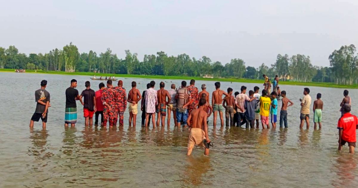 সন্তানকে বাঁচাতে গিয়ে প্রাণ গেল বাবার