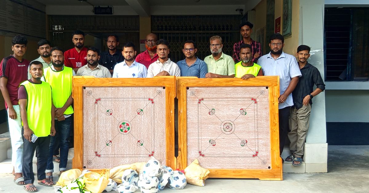 বিরলে বিভিন্ন সংগঠনের মাঝে ক্রীড়া সামগ্রী বিতরণ