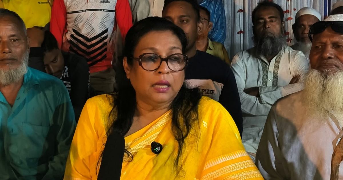 বীরগঞ্জে সম্ভাব্য ইউপি সদস্য পদপ্রার্থী শারমিন মাহবুবের মতবিনিময়