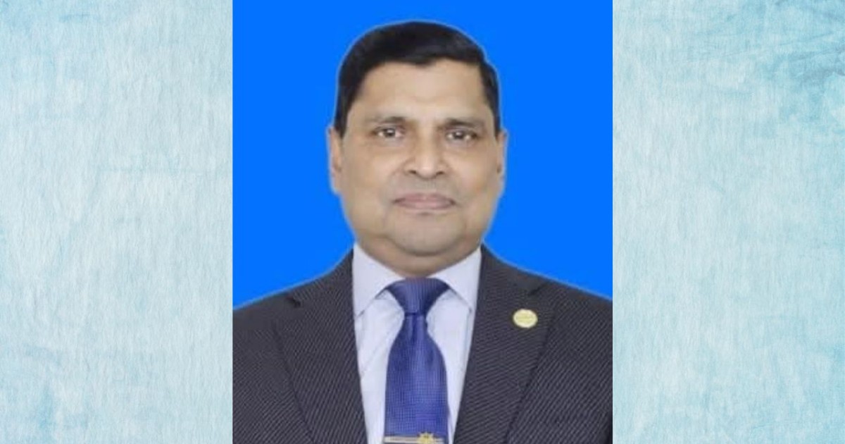 নৌবাহিনী প্রধান হিসেবে নিয়োগ পেলেন রিয়ার এডমিরাল খোন্দকার মিসবাহ