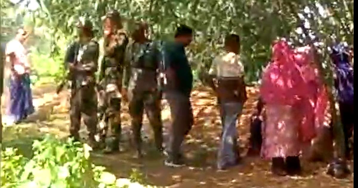 দিনাজপুরে সীমান্তে বিজিবি ও গ্রামবাসীর চেষ্টায় বিএসএফের পুশইন চেষ্টা ব্যর্থ