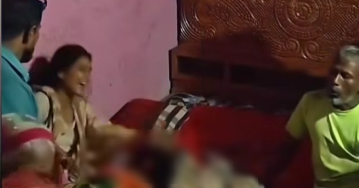চিরিরবন্দরে মা ও দুই শিশুর মরদেহ উদ্ধার: স্বামীসহ তিনজন আটক