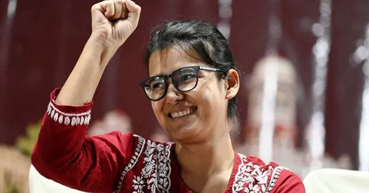 নেহা বোরা ও মমতা বন্দ্যোপাধ্যায়কে দিল্লিতে আটক করেছে পুলিশ