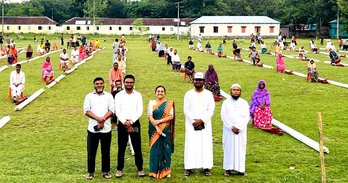 ১০০ পরিবার পেল টিউবওয়েল: জলঢাকায় পানির সংকট দূর