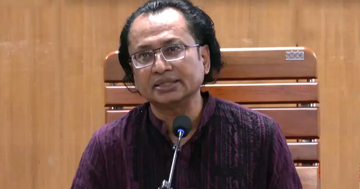 ক্রসফায়ার নিয়ে আইজিপির বক্তব্যে সিদ্ধান্ত প্রধানমন্ত্রী ফিরলে: তথ্য উপদেষ্টা