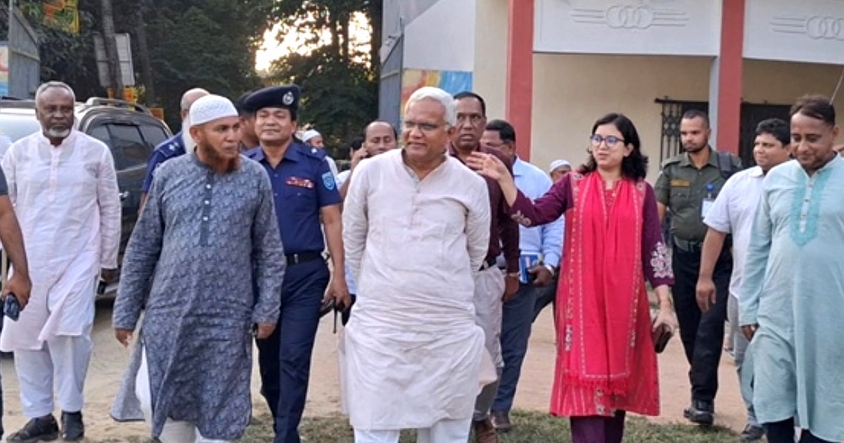 দিনাজপুরের ৪ উপজেলাকে নিয়ে অনুষ্ঠিত হবে জব ফেয়ার: সমাজকল্যাণ মন্ত্রী