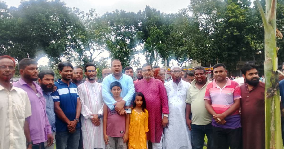 বীরগঞ্জে ঐতিহ্যবাহী পাতা খেলার উদ্বোধন