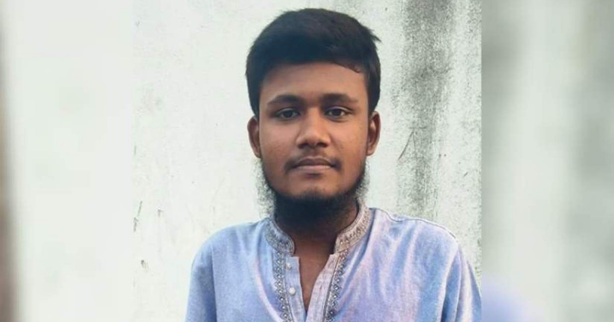 পা দিয়ে লিখে এইচএসসিতে জিপিএ-৫