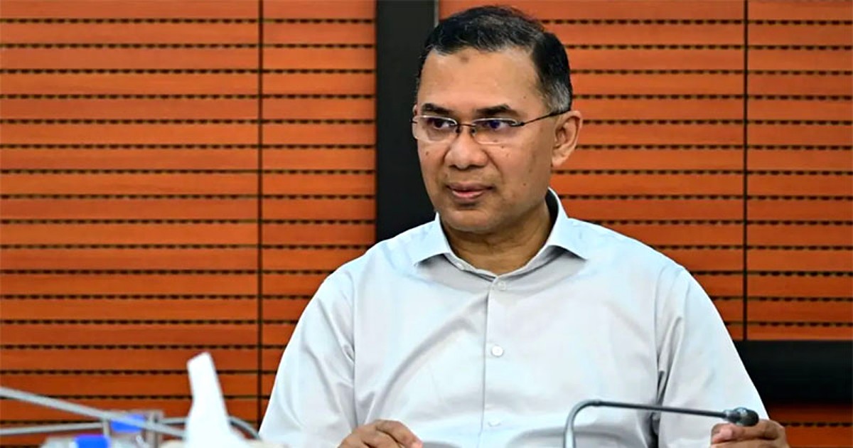 ঢাকার গণপরিবহন ব্যবস্থাপনা নিয়ে প্রধানমন্ত্রীর সভাপতিত্বে সচিবালয়ে বৈঠক