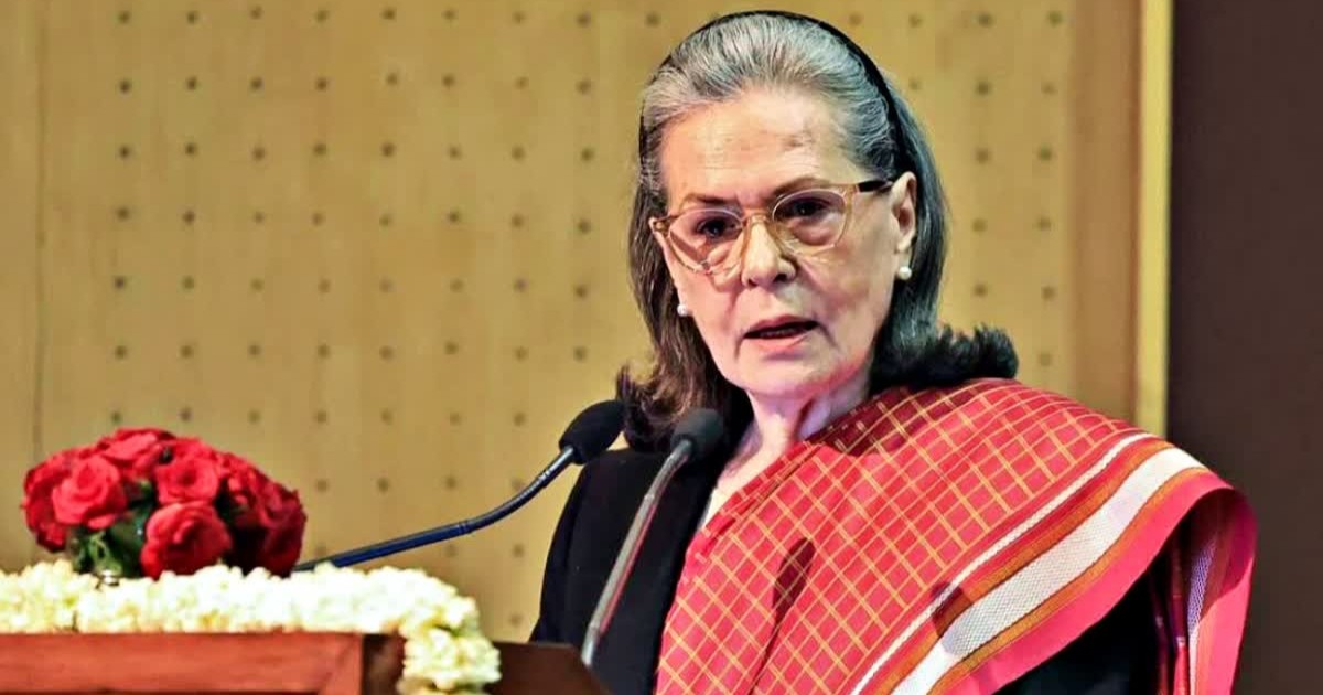 কেন গাজা ইস্যুতে নীরব মোদি সরকার? প্রশ্ন সোনিয়া গান্ধীর