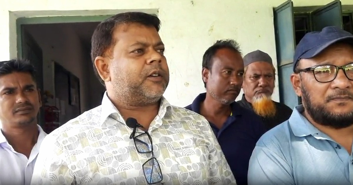 হিলিতে দিনব্যাপী চক্ষু শিবিরে দুই শতাধিক রোগীর চিকিৎসা