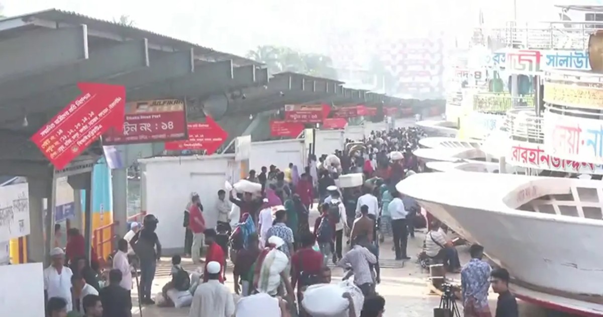 টানা সাত দিনের ছুটি শেষে স্বস্তিতে ঢাকায় ফিরছেন মানুষ