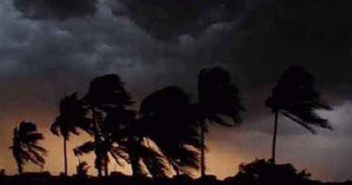 সন্ধ্যার মধ্যে যেসব জেলায় ৬০ কিমি বেগে ঝড়সহ বজ্রবৃষ্টির শঙ্কা