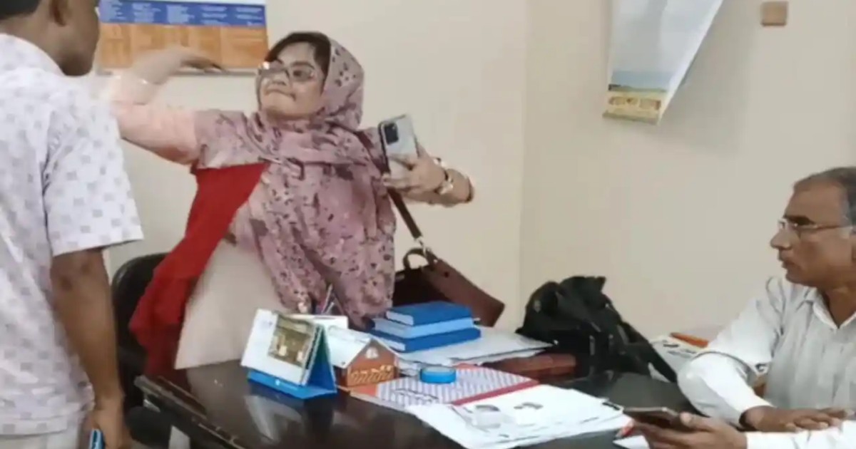 শিক্ষিকার সঙ্গে অশোভন আচরণ, বিএনপি নেতা বহিষ্কার