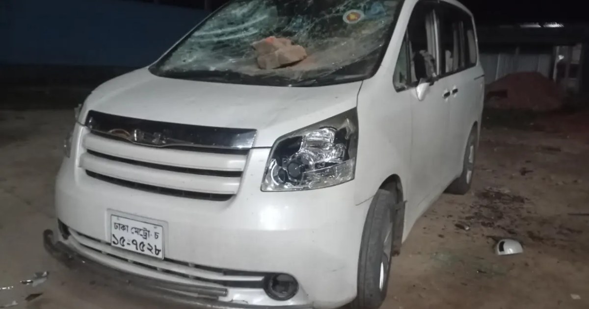 নেত্রকোনায় জামায়াত এমপির ওপর হামলা ও গাড়ি ভাঙচুর