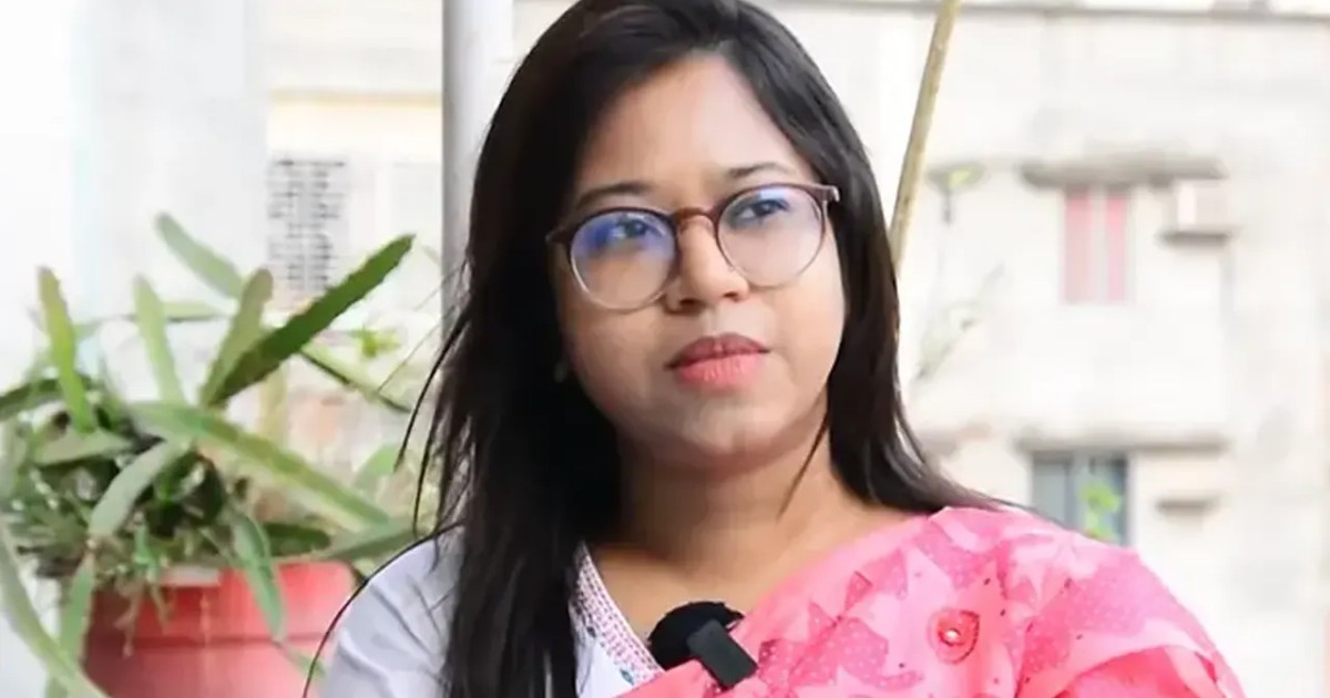প্রার্থিতা ফেরাতে ইসিতে মনিরার আপিল, শুনানি সোমবার