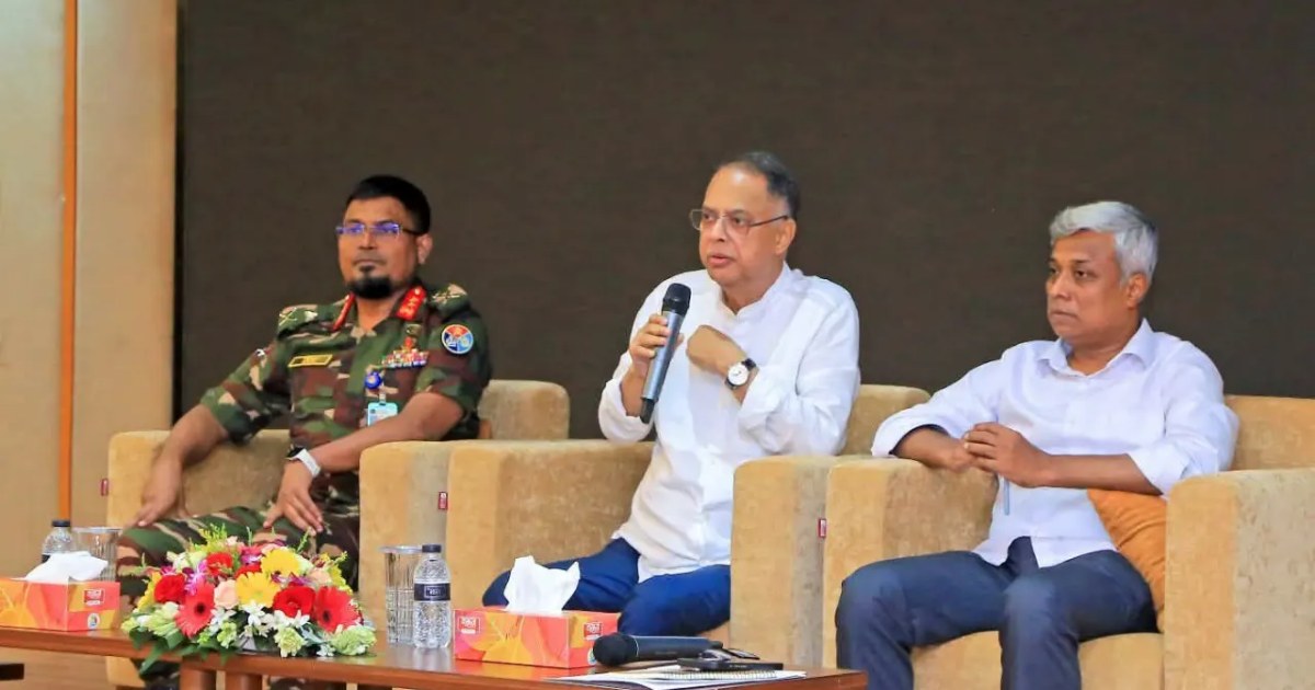 পল্লী বিদ্যুতের কর্মকর্তাদের সঙ্গে জ্বালানি মন্ত্রীর মতবিনিময়
