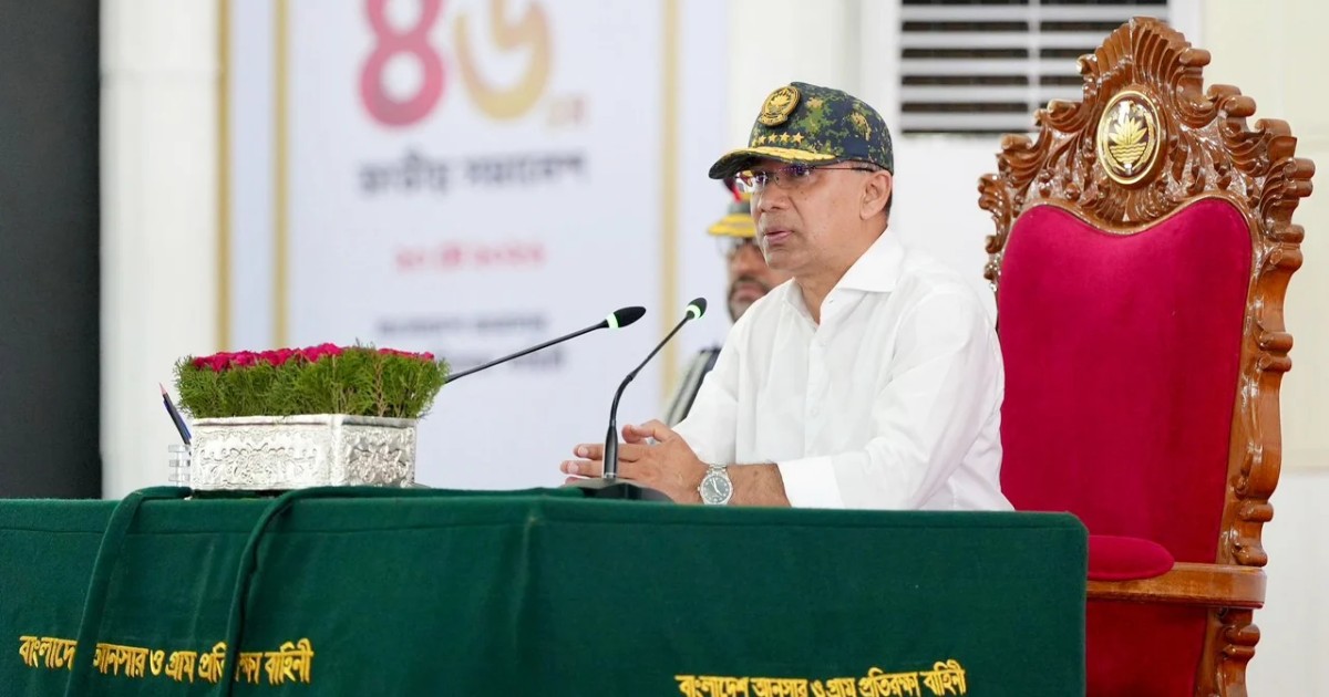 সুশৃঙ্খল বাহিনীর জন্য চেইন অব কমান্ড মানা জরুরি: প্রধানমন্ত্রী