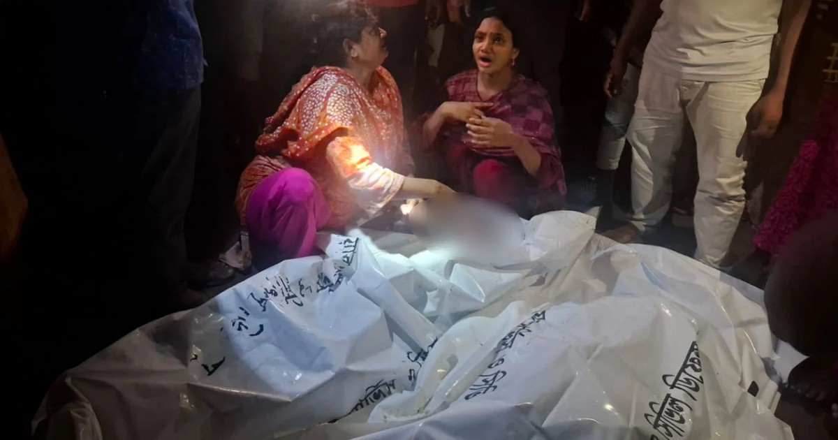 শের ই বাংলা মেডিকেল কলেজের দিঘি থেকে দুই শিশুর লাশ উদ্ধার