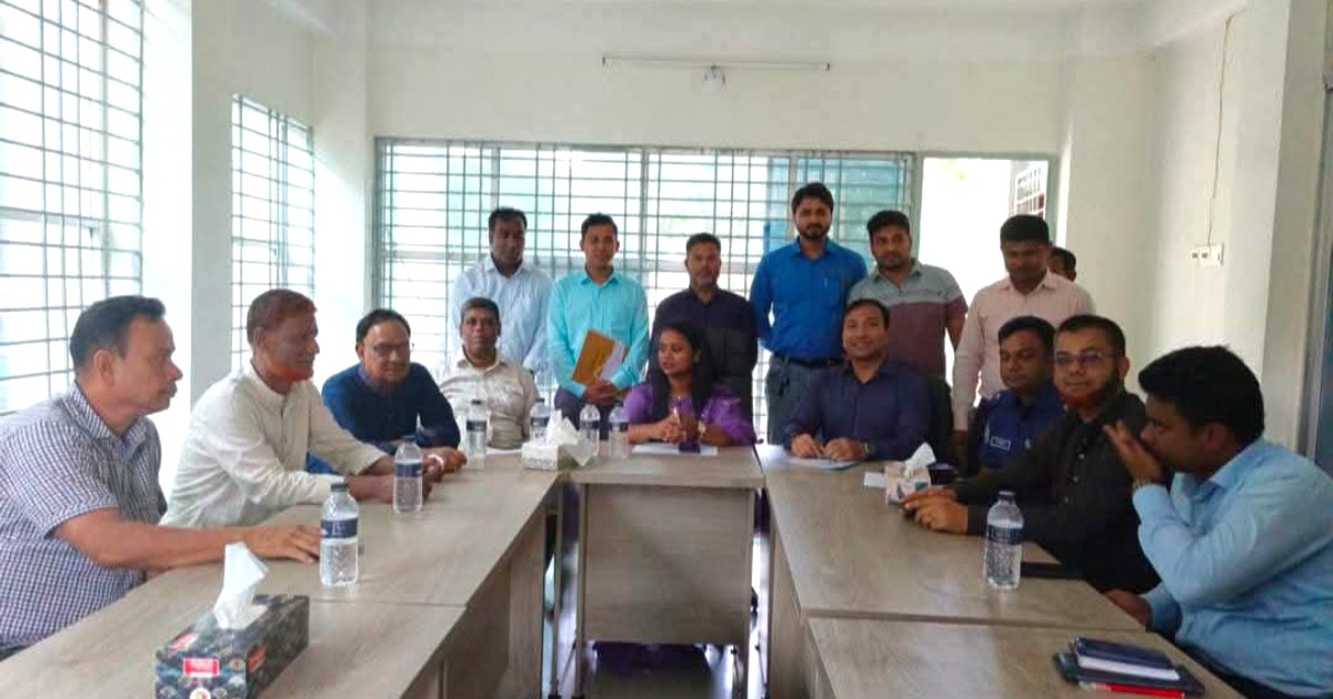 বীরগঞ্জে ১১ কোটি টাকায় নির্মিত ডাম্পিং কম্পোস্টিং স্টেশন পৌরসভাকে হস্তান্তর