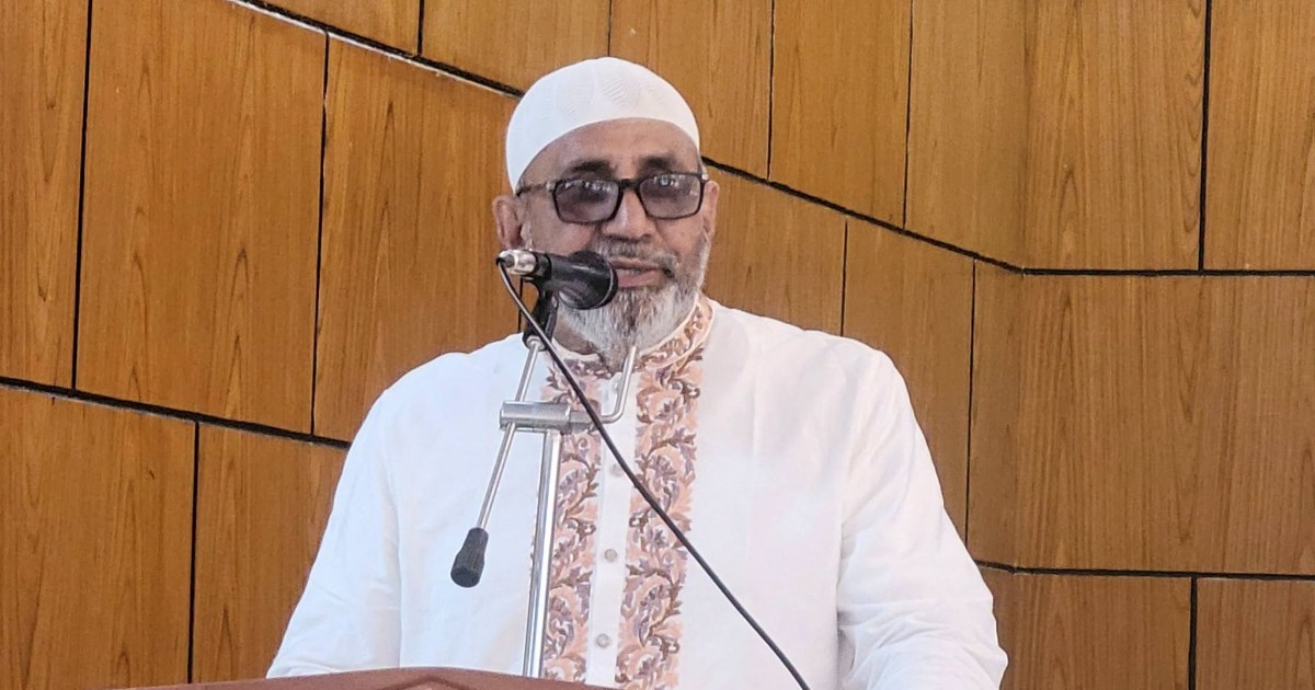 সেবা পাওয়া জনগণের অধিকার সরকারি কর্মকর্তাদের হুইপ আখতারুজ্জামান