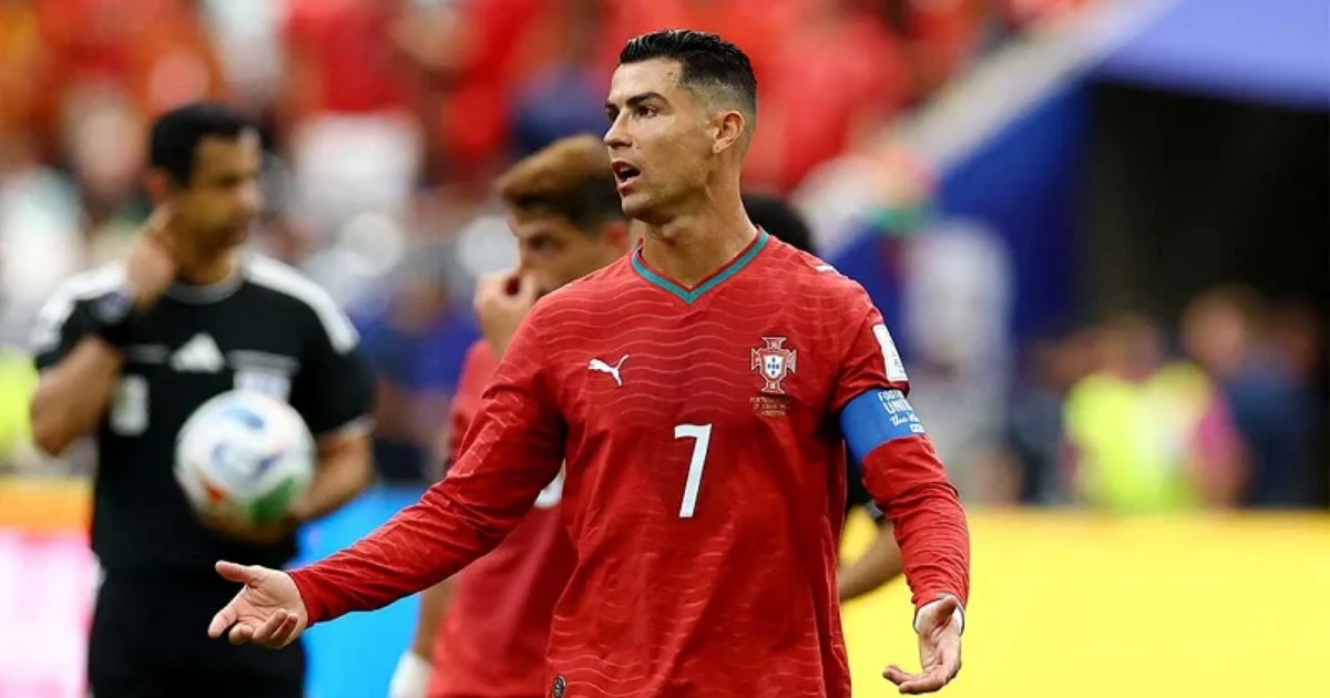 সতীর্থরা কেন ক্রিস্টিয়ানো রোনালদোকে পাস দিচ্ছেন না?