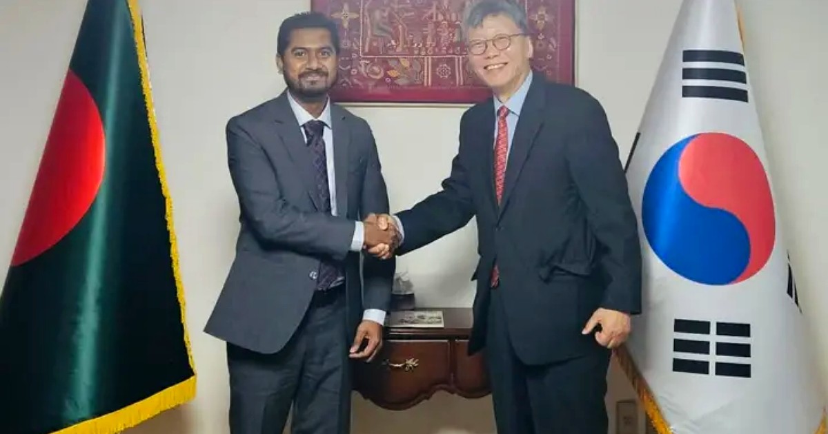 দক্ষিণ কোরিয়ায় কর্মী পাঠাতে সিউলে প্রতিমন্ত্রী নূরের দ্বিপাক্ষিক বৈঠক
