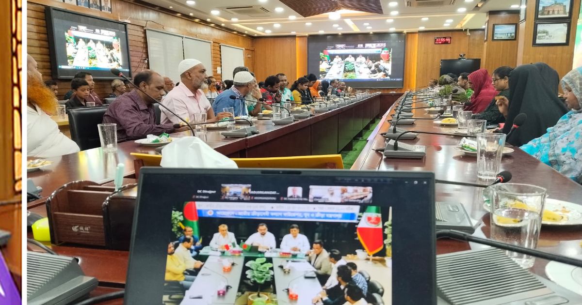 দিনাজপুরে ক্রীড়াবিদ ও শিক্ষার্থীদের মাঝে প্রধানমন্ত্রীর ভাতা বিতরণ