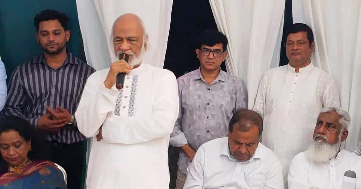 রাজনীতি শুধু ক্ষমতার জন্য নয়, জনগণের কল্যাণ নিশ্চিত করতে হবে: মন্ত্রী আবদুল মঈন খান