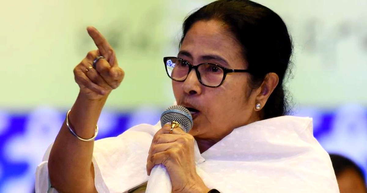 মুখ্য নির্বাচন কমিশনারের পদত্যাগ দাবি: মমতার হুঁশিয়ারি