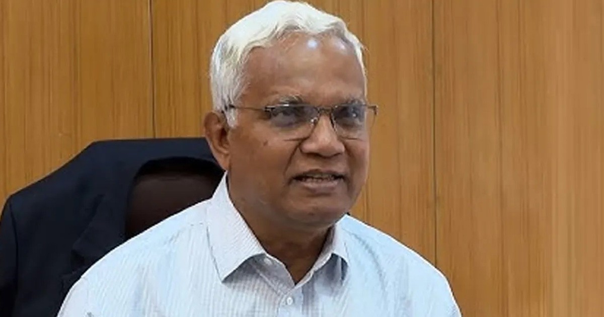 শিক্ষকদের আর্থিক নিরাপত্তার সঙ্গে শিক্ষার মানোন্নয়ন জরুরি