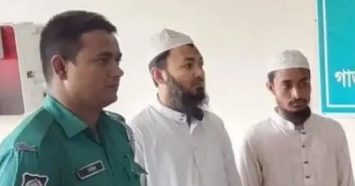 মাদরাসাছাত্রকে যৌন নিপীড়নের অভিযোগে শিক্ষকসহ গ্রেপ্তার দুই