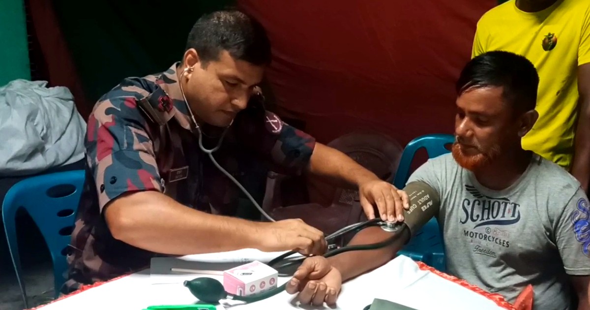 সীমান্তবর্তী মানুষের মাঝে ১৮ বিজিবির বিনামূল্যে চিকিৎসাসেবা প্রদান