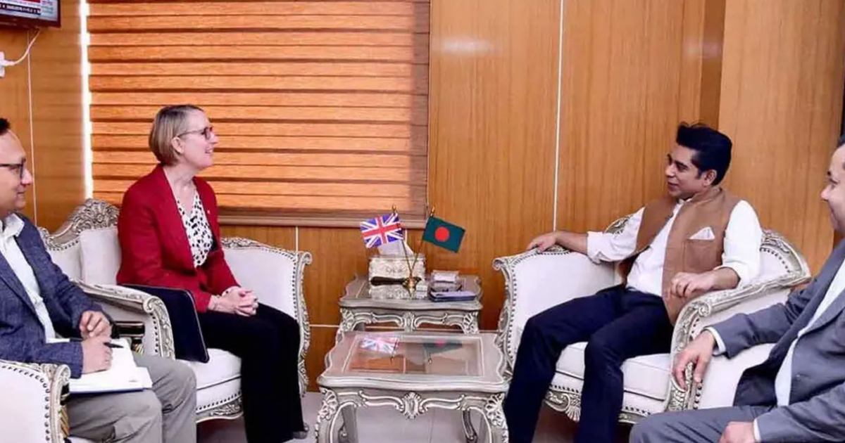 গণমাধ্যম নিয়ন্ত্রণের কোনো ইচ্ছা সরকারের নেই: তথ্যমন্ত্রী
