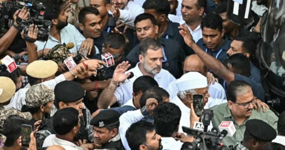 দিল্লিতে বিরোধীদের বিক্ষোভের ডাক নিরাপত্তায় ৬ মেট্রো স্টেশন বন্ধ ঘোষণা