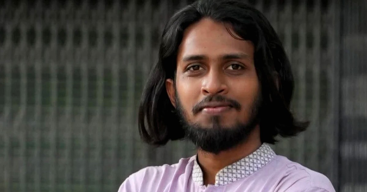 চাঁদাবাজি প্রমাণে রাজনীতি ছাড়ার ঘোষণা রাকসু জিএসের