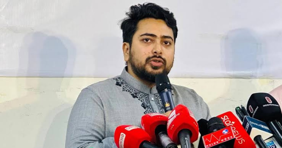 রাষ্ট্রপতি সংবিধানবিরোধী কাজ করলে শাস্তি হওয়া উচিত: নাহিদ ইসলাম