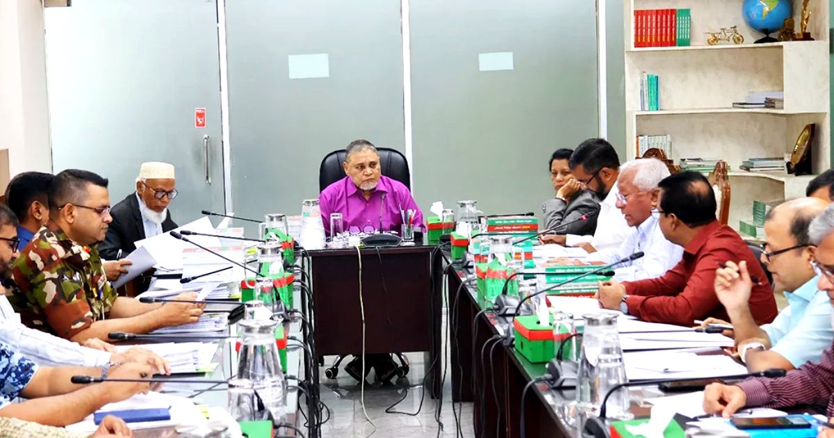 স্থানীয় সরকার নির্বাচন আইন ও আচরণবিধি চূড়ান্ত করতে ইসির বৈঠক