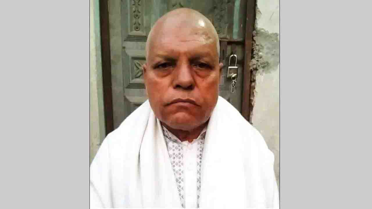 অন্য প্রতীকের নির্বাচন করায় মাথা ন্যাড়া করে লাঞ্ছিত করেন বিএনপি নেতা!